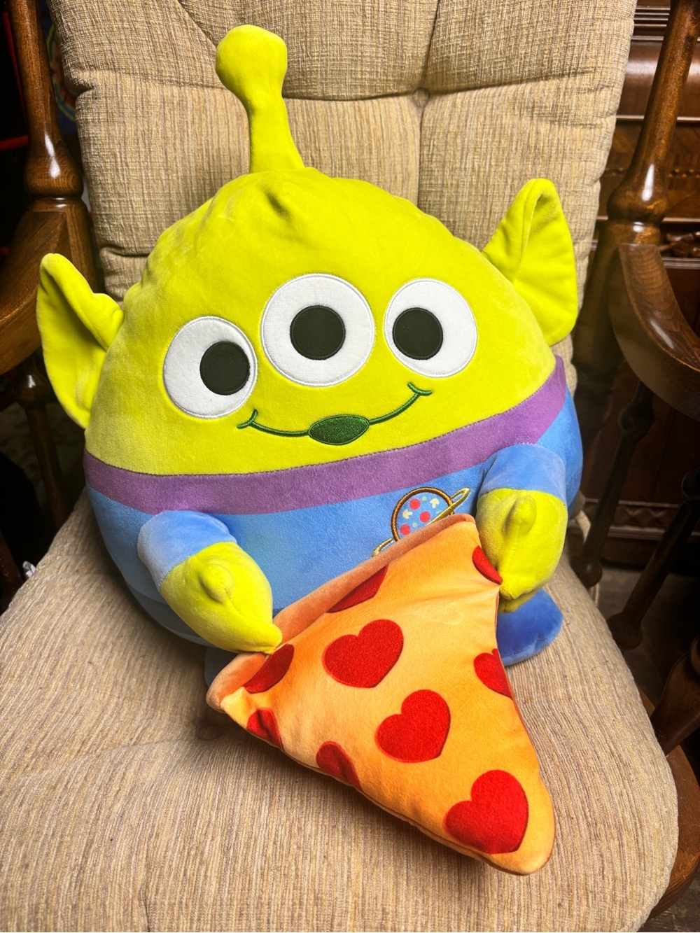 Pizza Planet Alien Plush Toy with Pizza Slice